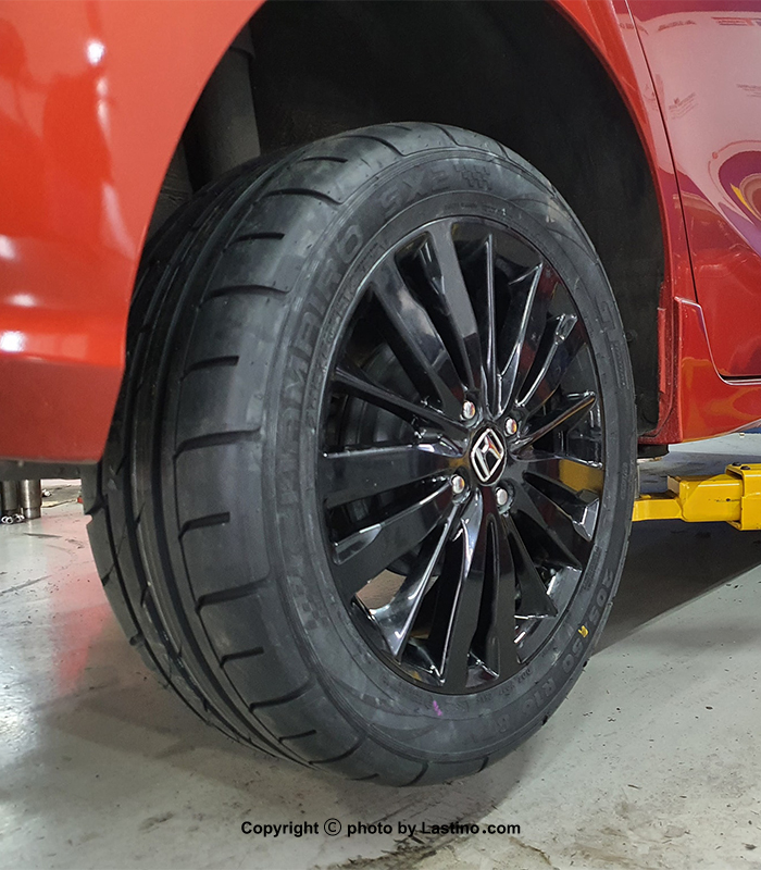 GT Radial Tire 225/45R17 91W Pattern Champiro Touring AS