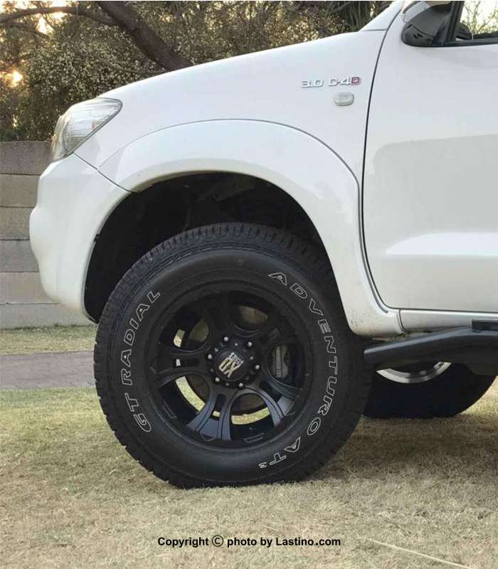 GT Radial Tire 235/75R17 105S Pattern Adventuro AT3