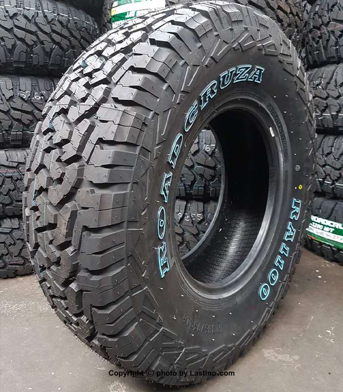 Roadcruza Tire 285/70R17 121/118S Pattern RA1100 A/T OWL